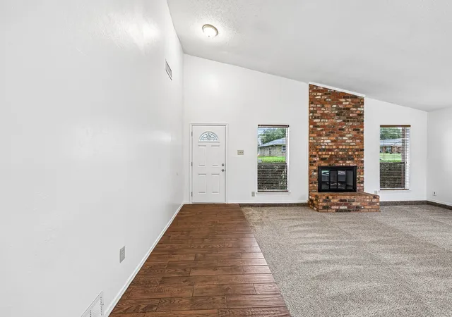 Photo 3 of Single family home for sale at 4404 Cleveland Dr, Plano, TX 75093 | MLS# 21278066 | Listing updated on 2026-10-02