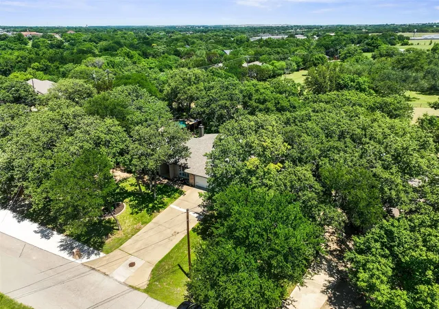22nd image of 5303 Tioga Ct, Granbury, TX 76049 | MLS# 21272131