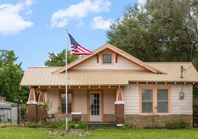 Homes for sale in Pecan Gap, TX | 419 W Main St, Pecan Gap, TX 75469 | MLS# 21278138