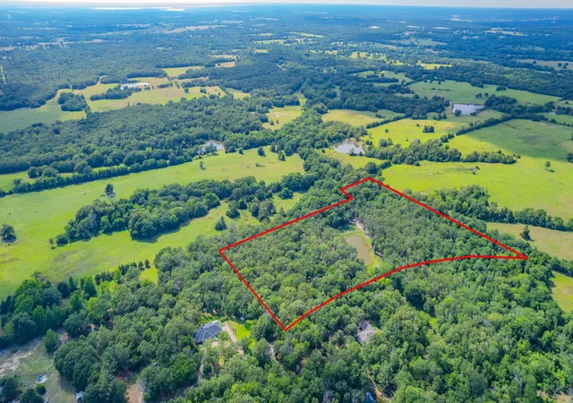 Homes for sale in Athens, TX | 7451 County Road 1509, Athens, TX 75751 | MLS# 21278069