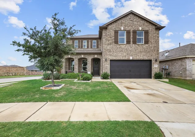 Homes for sale in Aubrey, TX | 2601 Wesley Ave, Aubrey, TX 76227 | MLS# 21270769