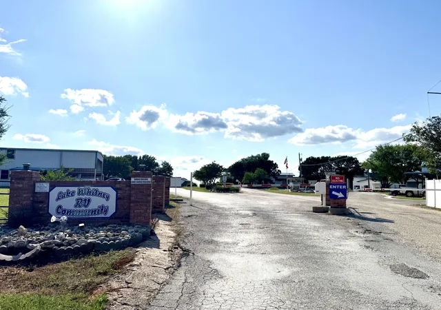 Homes for sale in Whitney, TX | 167 Yellowstone Dr #14, Whitney, TX 76692 | MLS# 21277928