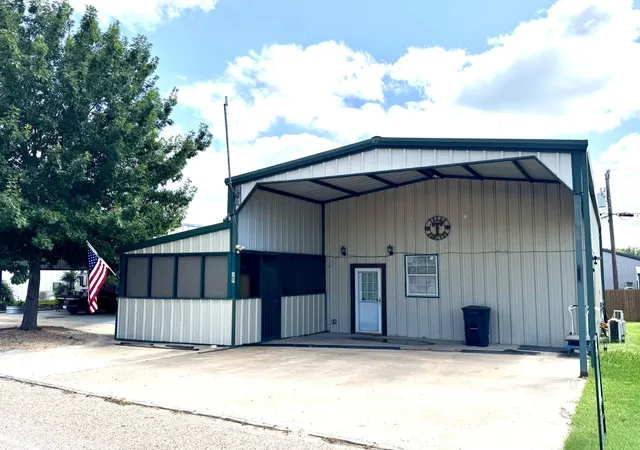 Photo 3 of Single family home for sale at 167 Yellowstone Dr #14, Whitney, TX 76692 | MLS# 21277928 | Listing updated on 2026-08-27