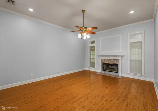 Photo 3 of Single family home for sale at 210 Country Club Dr, Benton, LA 71006 | MLS# 21278182 | Listing updated on 2026-07-17