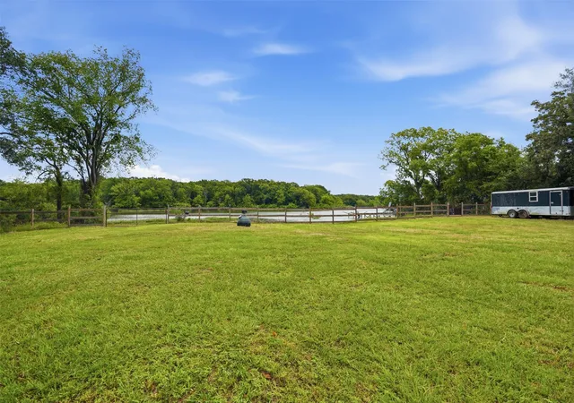 38th image of 1724 E Crestway Dr, Quinlan, TX 75474 | MLS# 21278073