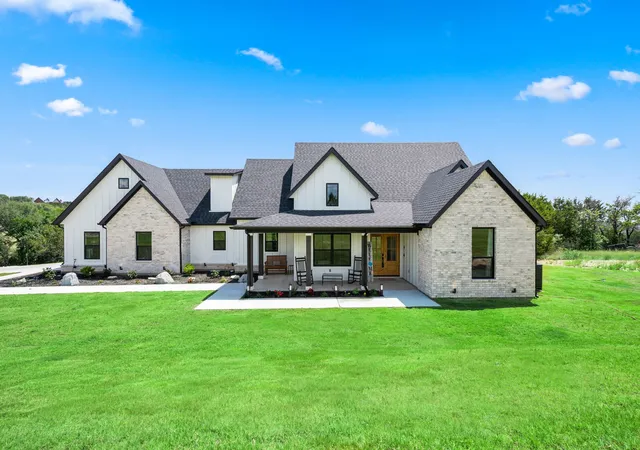 Photo 1 of Sale Pending at 5675 Compass Wy, Bluff Dale, TX 76433 | MLS# 21278227 | Listing updated on 2026-07-25