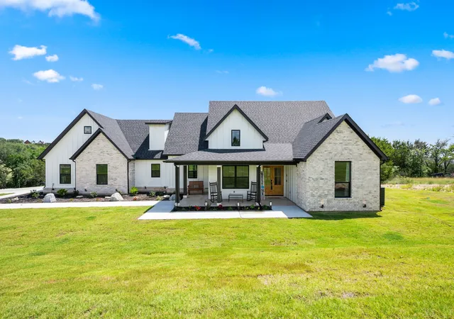 Photo 3 of Sale Pending at 5675 Compass Wy, Bluff Dale, TX 76433 | MLS# 21278227 | Listing updated on 2026-07-25