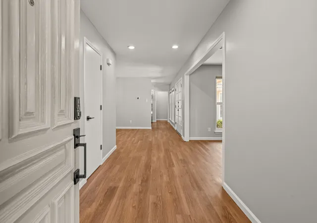 Photo 3 of House for sale at 5111/5109 Ledgestone Dr, Fort Worth, TX 76132 | MLS# 21278330 | Listing updated on 2026-08-30