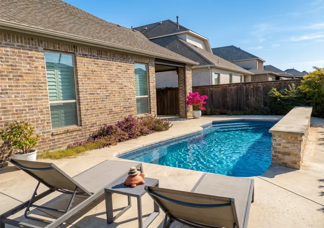 Photo 2 of Single family home for sale at 3448 Poinsettia Wy, Irving, TX 75038 | MLS# 21278357 | Listing updated on 2026-08-17