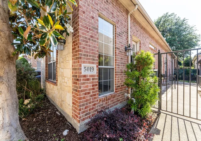 5th image of 5019 Pershing Ave, Fort Worth, TX 76107 | MLS# 21269723
