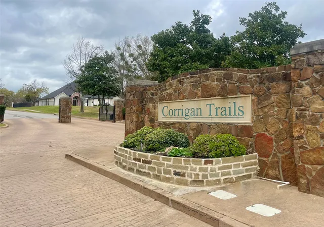 Homes for sale in Lindale, TX | 404 Corrigan Trails Blvd, Lindale, TX 75771 | MLS# 21278325