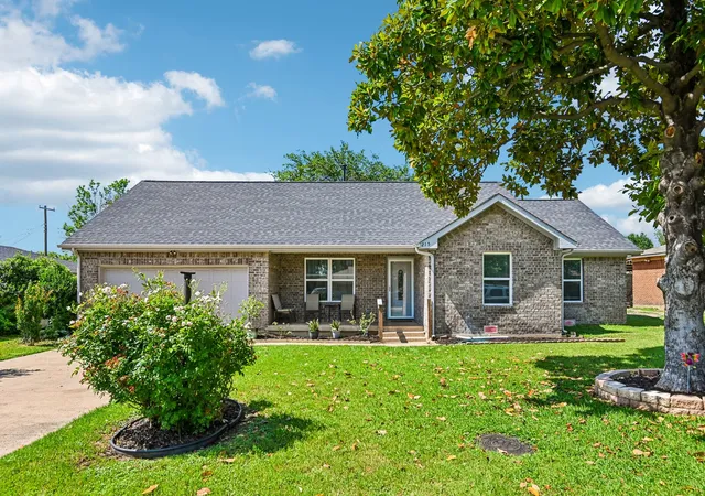 Homes for sale in Duncanville, TX | 215 Tanco Ln, Duncanville, TX 75116 | MLS# 21278412
