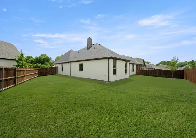 Homes for sale in Midlothian, TX | 217 Silo Dr, Midlothian, TX 76065 | MLS# 21278507