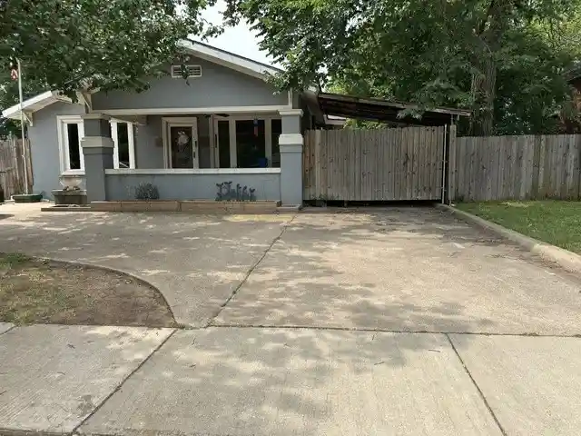 Photo 1 of Single family home for sale at 3620 Meadowbrook Dr, Fort Worth, TX 76103 | MLS# 21278532 | Listing updated on 2026-06-10