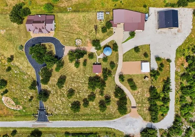 Homes for sale in Strawn, TX | 1083 Antler Dr, Strawn, TX 76475 | MLS# 21274348