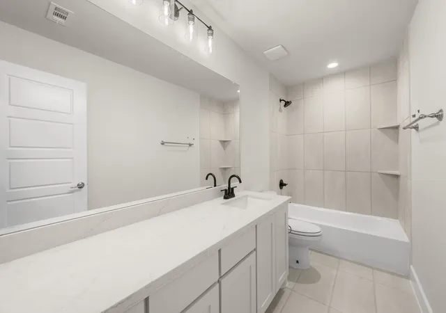 Photo 27 of Single family home for sale at 490 Red Maple Rd, Waxahachie, TX 75165 | MLS# 21278304 | Listing updated on 2026-10-07