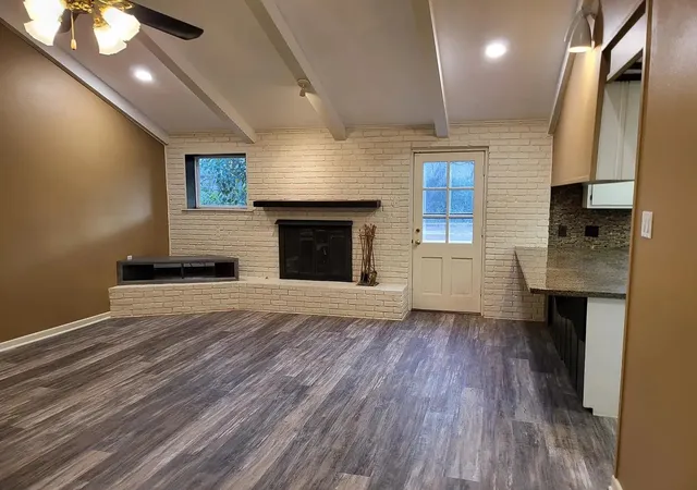 3rd image of 5728 Rockhill Rd, Fort Worth, TX 76112 | MLS# 21261045