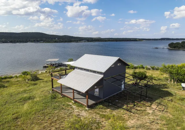 Homes for sale in Possum Kingdom Lake, TX | 3500 Hog Bnd #121, Possum Kingdom Lake, TX 76449 | MLS# 21257713
