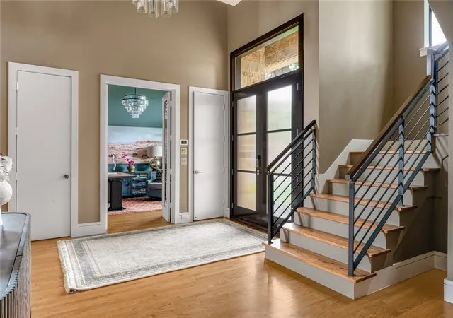 Photo 4 of Single family home for sale at 6910 Huff Trl, Dallas, TX 75214 | MLS# 21274085 | Listing updated on 2026-10-06