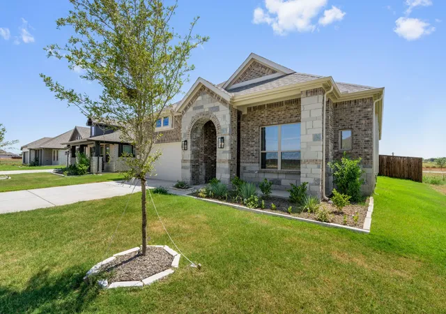 Photo 1 of Single family home for sale at 1969 Daybreak Dr, Venus, TX 76009 | MLS# 21278589 | Listing updated on 2026-10-02