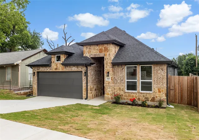 Photo 35 of Single family home for sale at 1613 Avenue D, Fort Worth, TX 76104 | MLS# 21278619 | Listing updated on 2026-09-24