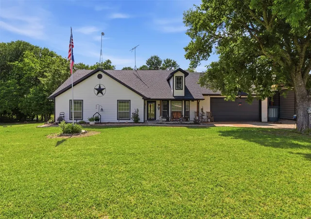 Photo 3 of Single family home for sale at 2725 County Road, Princeton, TX 75407 | MLS# 21278645 | Listing updated on 2026-10-05