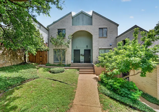 1st image of 2613 Mccart Ave #2613, Fort Worth, TX 76110 | MLS# 21264163