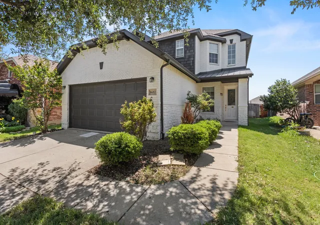 Homes for sale in Prosper, TX | 16012 Alvarado Dr, Prosper, TX 75078 | MLS# 21278712