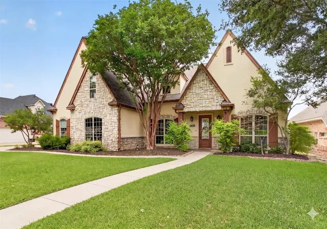 Photo 40 of Single family home for sale at 7605 Royal Troon Dr, Fort Worth, TX 76179 | MLS# 21278131 | Listing updated on 2026-09-30