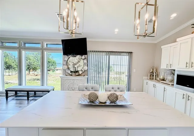 Photo 4 of Manufactured home for sale at 213 Meadow Pond Ct, Runaway Bay, TX 76426 | MLS# 21249475 | Listing updated on 2026-10-05