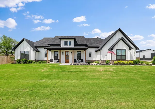 Homes for sale in Weatherford, TX | 260 Greene Rd, Weatherford, TX 76087 | MLS# 21278825