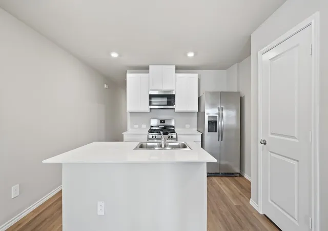 4th image of 5529 Rollins Dr, Krum, TX 76249 | MLS# 21278200