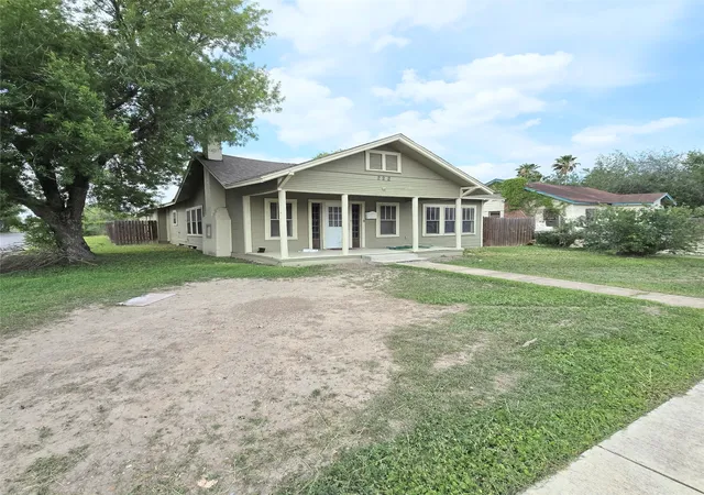 Homes for sale in Harlingen, TX | 222 W Buchanan St, Harlingen, TX 78550 | MLS# 21278711