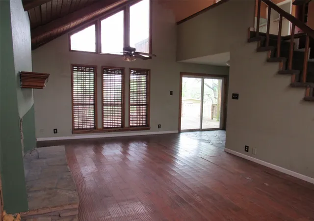 Photo 3 of Sale Pending at 138 Private Road 227, Whitney, TX 76692 | MLS# 21277243 | Listing updated on 2026-07-17