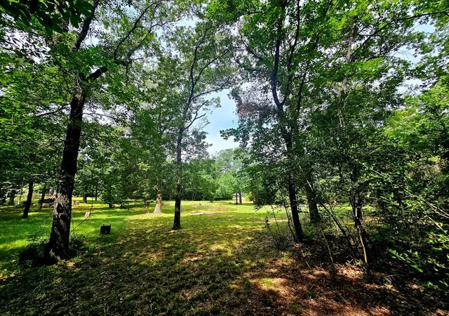 Photo 3 of Land for sale at Tbd Oakwood Cir, Mabank, TX 75156 | MLS# 21274402 | Listing updated on 2026-10-07