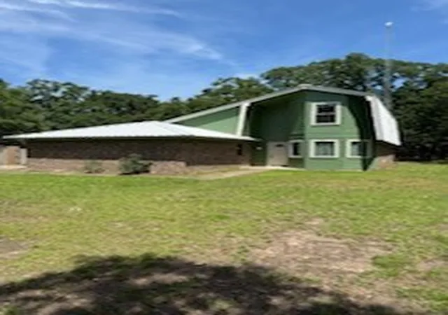 Photo 1 of Single family home for sale at 420 Post Oak Rd, Wills Point, TX 75169 | MLS# 21276055 | Listing updated on 2026-10-05