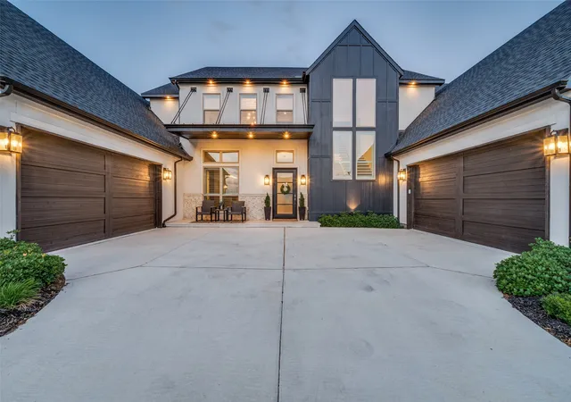 1st image of 1418 Dogwood Vw, Little Elm, TX 75068 | MLS# 21278976