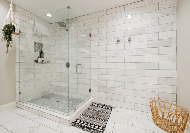 Photo 4 of Sale Pending at 2804 Sharpview Ln, Dallas, TX 75228 | MLS# 21277101 | Listing updated on 2026-07-17
