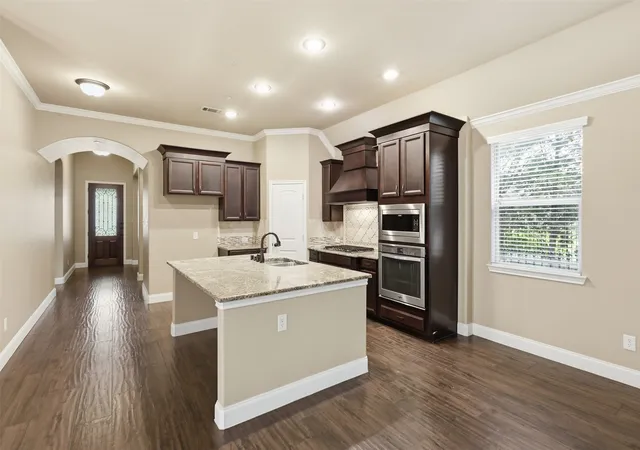 2nd image of 8601 Gracewood Dr, Mc Kinney, TX 75070 | MLS# 21274647