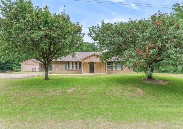 Photo 1 of Single family home for sale at 5155 Fm 1504, Wills Point, TX 75169 | MLS# 21276062 | Listing updated on 2026-10-01