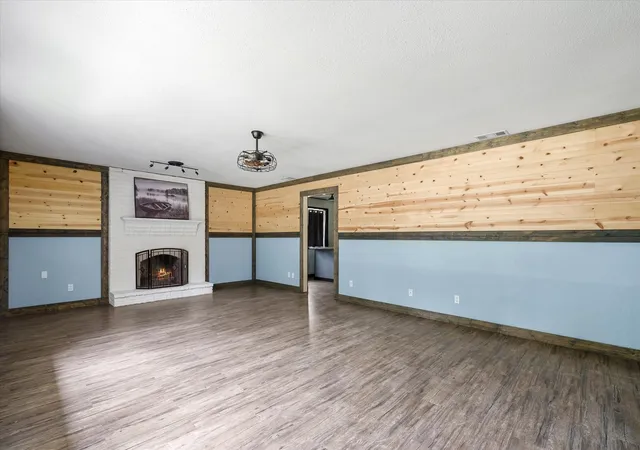 Photo 3 of Single family home for sale at 5155 Fm 1504, Wills Point, TX 75169 | MLS# 21276062 | Listing updated on 2026-10-01