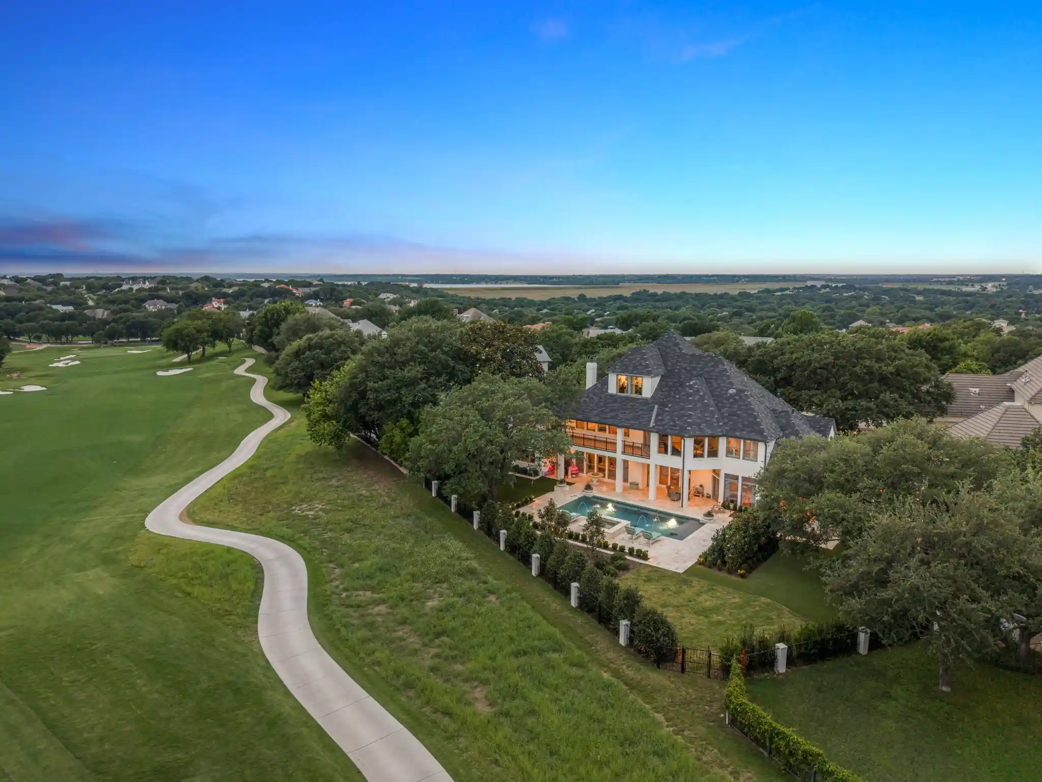 Photo 1 of Mansion for sale at 6605 Sahalee Dr, Fort Worth, TX 76132 | MLS# 21279179 | Listing updated on 2026-06-01