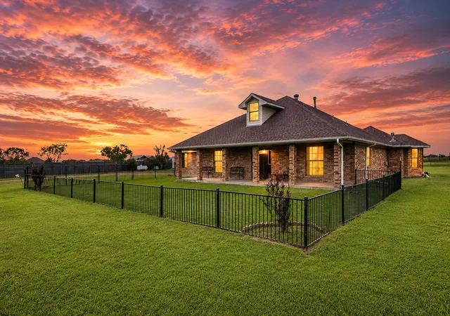 Photo 1 of Single family home for sale at 9909 County Road 309, Terrell, TX 75161 | MLS# 21272433 | Listing updated on 2026-07-27
