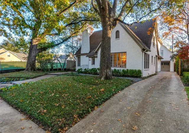 Homes for sale in Highland Park, TX | 4557 Lorraine Ave, Highland Park, TX 75205 | MLS# 21279129