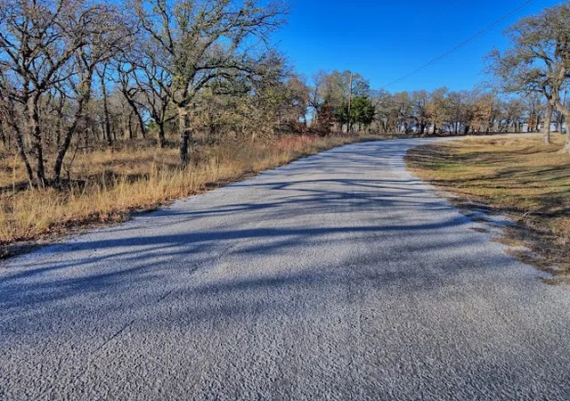 Homes for sale in Nocona, TX | 103 Diamond Oaks Dr, Nocona, TX 76255 | MLS# 21279264
