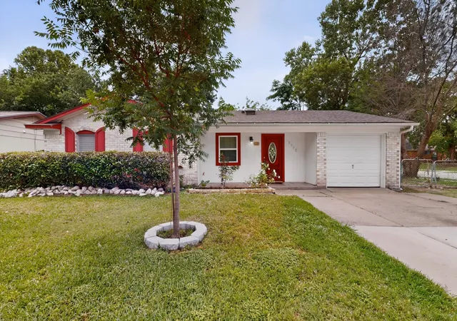 Homes for sale in Rowlett, TX | 3002 Sandra Ln, Rowlett, TX 75088 | MLS# 21271613