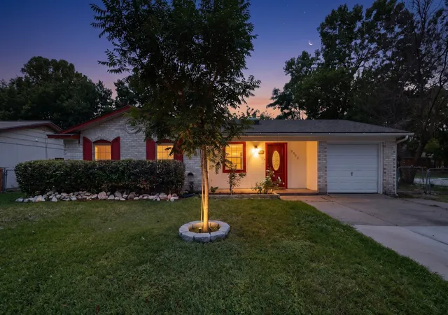 Homes for sale in Rowlett, TX | 3002 Sandra Ln, Rowlett, TX 75088 | MLS# 21271613