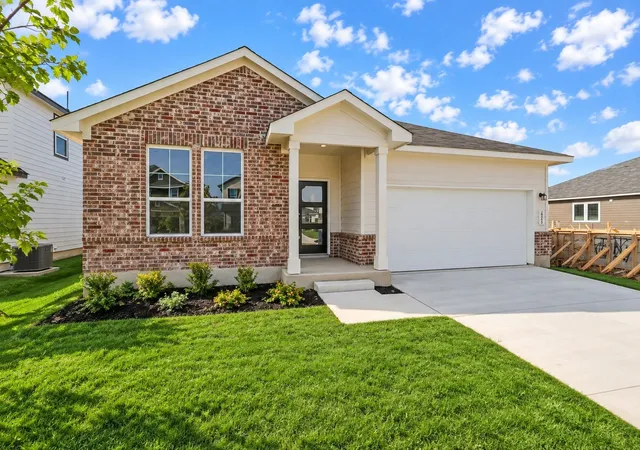 Photo 1 of Single family home for sale at 425 Tims Wy, Seguin, TX 78155 | MLS# 21279292 | Listing updated on 2026-10-07