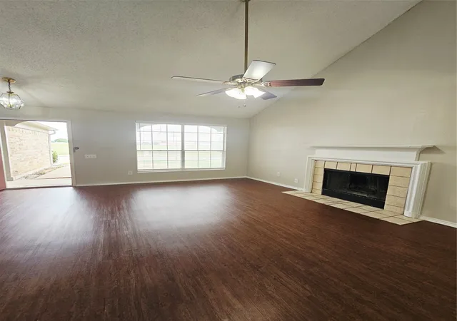 5th image of 3921 Huckleberry Dr, Fort Worth, TX 76137 | MLS# 21277250