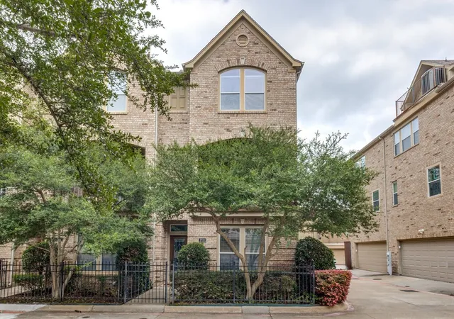 Photo 25 of Sale Pending at 3709 Wycliff Ave, Dallas, TX 75219 | MLS# 21276253 | Listing updated on 2026-07-21